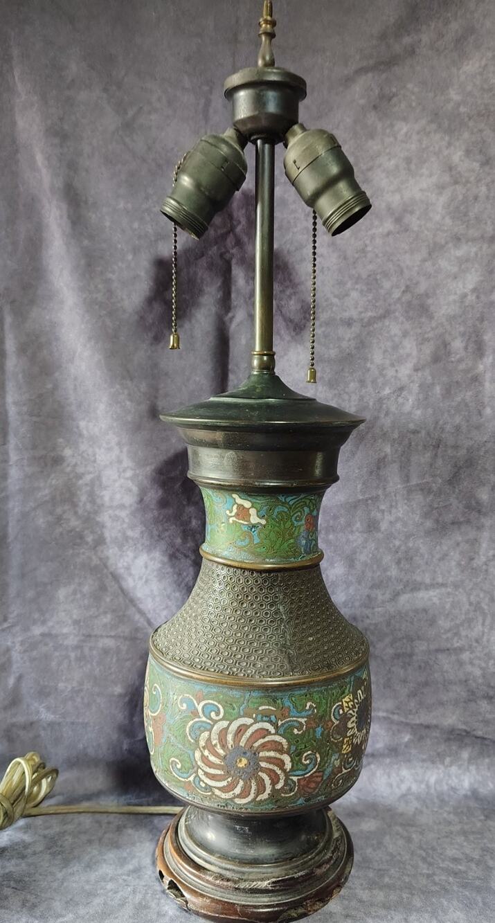 Antique Vintage Japanese Bronze,Brass Enameled Urn Style Table Lamp cloisonné